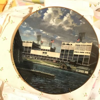 IMG_0776
Polo Grounds: Home of the NY Giants plate MLB by Delphi Bradford Exchange Estimated Value 15.00
